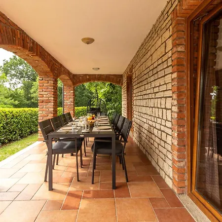 Beautiful In Dolinci With Sauna Ferienhaus