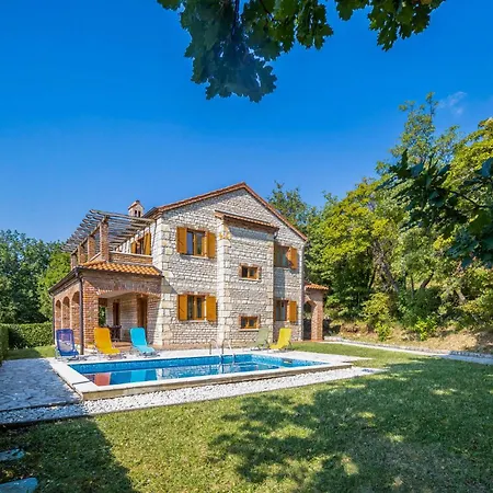 Beautiful In Dolinci With Sauna Grižane