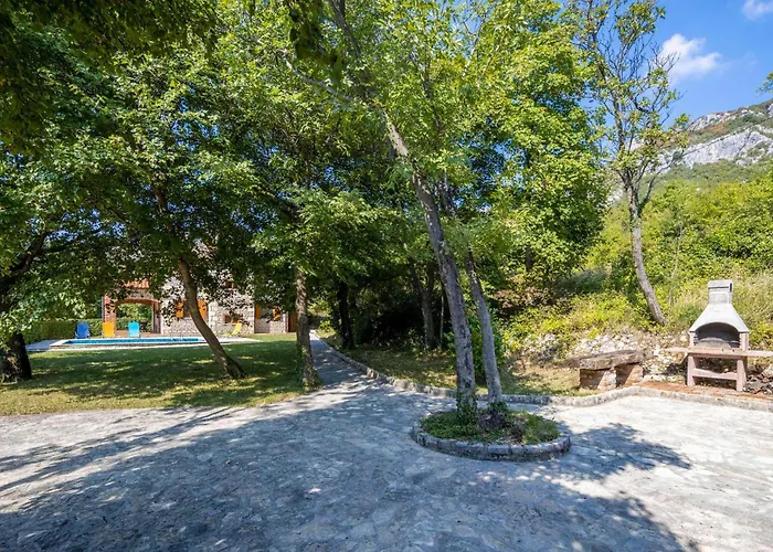 Beautiful In Dolinci With Sauna * Grižane