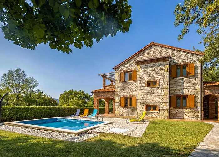 Beautiful In Dolinci With Sauna *