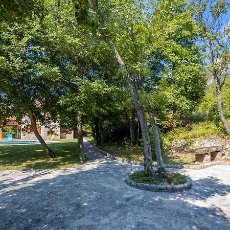 Lovely In Dolinci With Outdoor Swimming Pool * Grižane