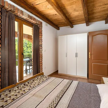 Vakantiehuis Pet Friendly In Dolinci With Sauna